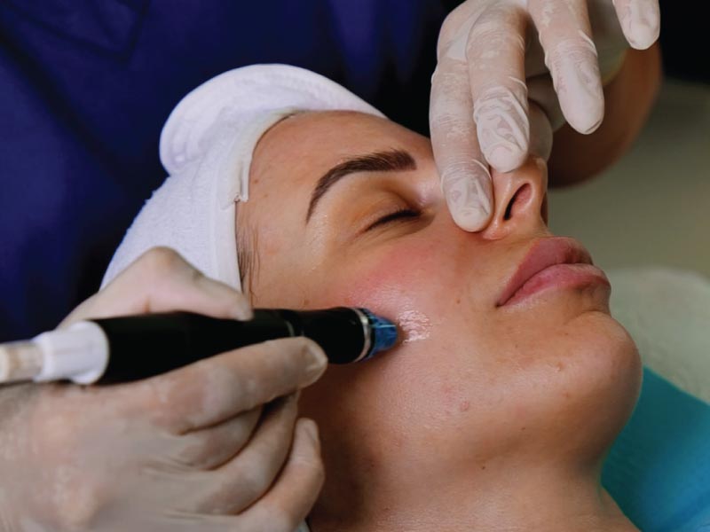 Hydrafacial-Deluxe